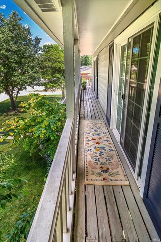 406 Holly Hill Drive, Evansville, IN 47710
