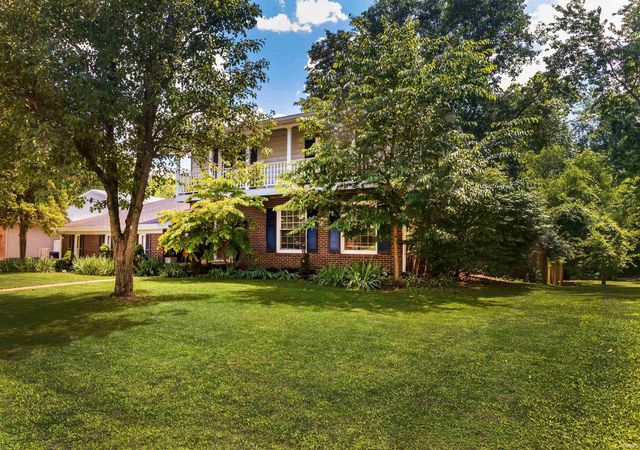 406 Holly Hill Drive, Evansville, IN 47710