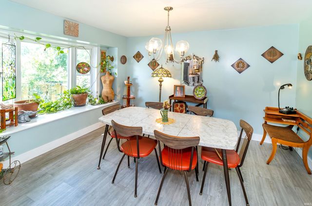 406 Holly Hill Drive, Evansville, IN 47710