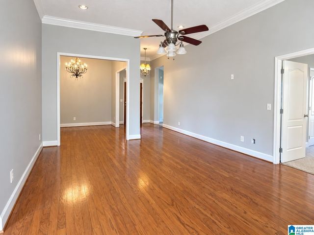 5421 MOORES CIRCLE, Northport, AL 35473