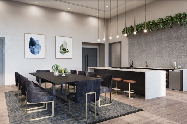 3650 Hazelton Road 811, Edina, MN 55435