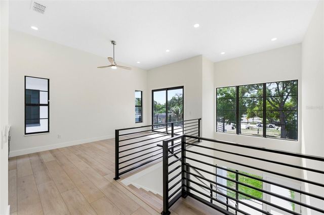 4543 26TH AVENUE S, St Petersburg, FL 33711