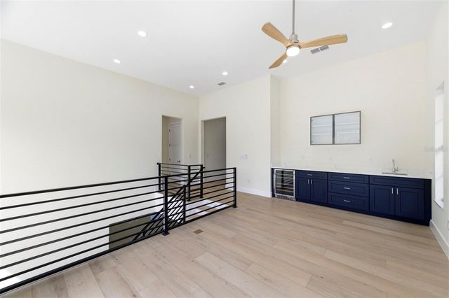 4543 26TH AVENUE S, St Petersburg, FL 33711