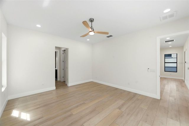 4543 26TH AVENUE S, St Petersburg, FL 33711