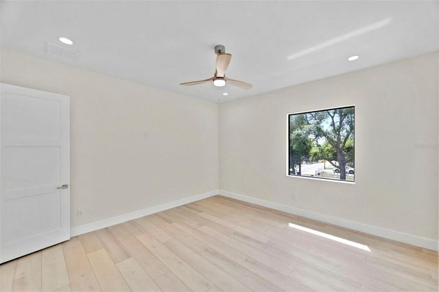 4543 26TH AVENUE S, St Petersburg, FL 33711