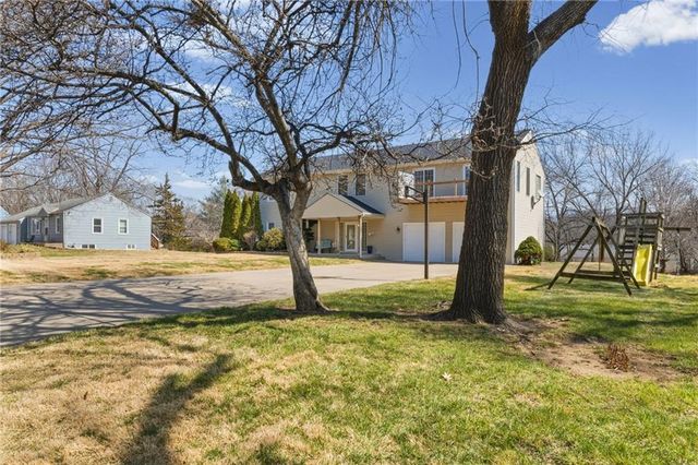 5239 Catalina Street, Roeland Park, KS 66205