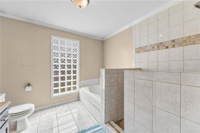 5239 Catalina Street, Roeland Park, KS 66205