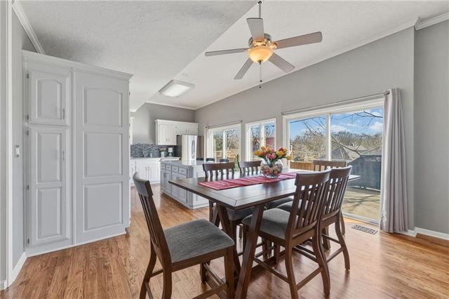 5239 Catalina Street, Roeland Park, KS 66205