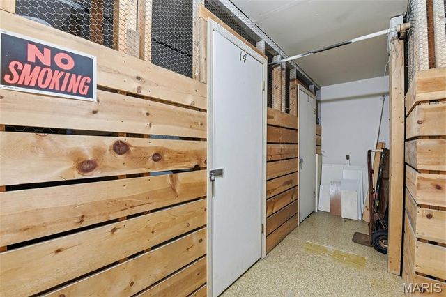 1511 Hampton Hall Drive 14, Chesterfield, MO 63017