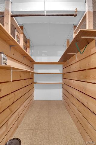 1511 Hampton Hall Drive 14, Chesterfield, MO 63017