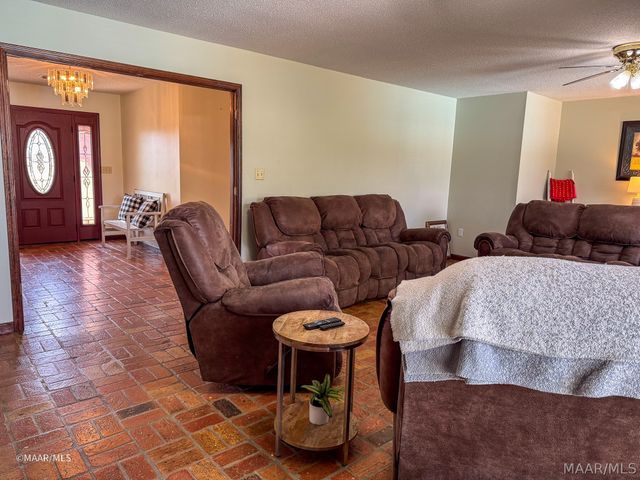 1775 Perry's Chapel Road, Gainestown, AL 36540