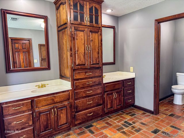 1775 Perry's Chapel Road, Gainestown, AL 36540