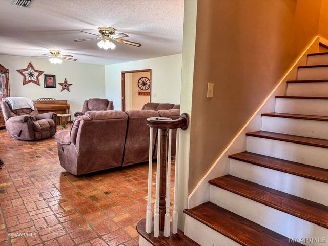 1775 Perry's Chapel Road, Gainestown, AL 36540