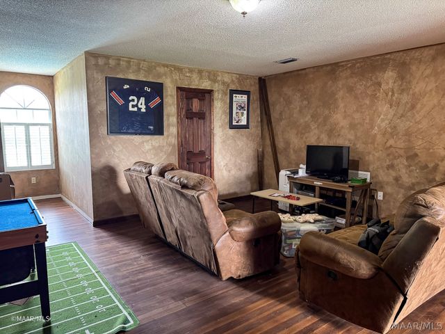 1775 Perry's Chapel Road, Gainestown, AL 36540