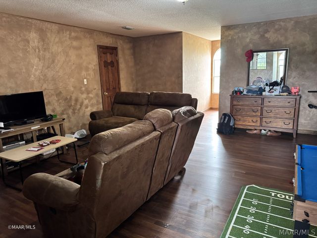 1775 Perry's Chapel Road, Gainestown, AL 36540