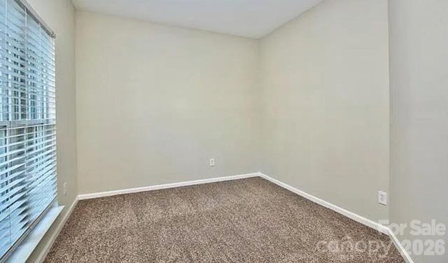 1212 Oakdale Commons Court, Charlotte, NC 28216