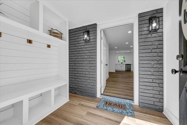 208 Bragg Cir, Tullahoma, TN 37388