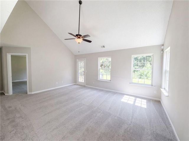 635 Sable View Lane, Atlanta, GA 30349