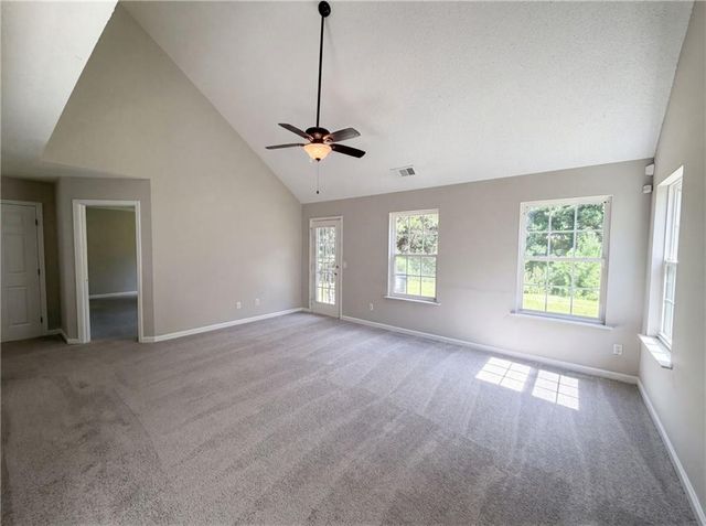 635 Sable View Lane, Atlanta, GA 30349