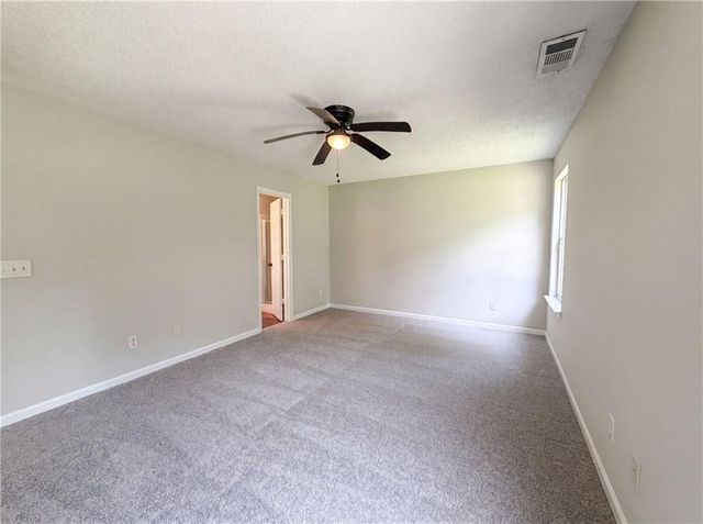 635 Sable View Lane, Atlanta, GA 30349