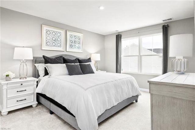 104 Summit PATH, Franklin, VA 23851