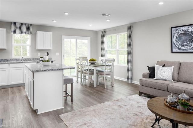 104 Summit PATH, Franklin, VA 23851