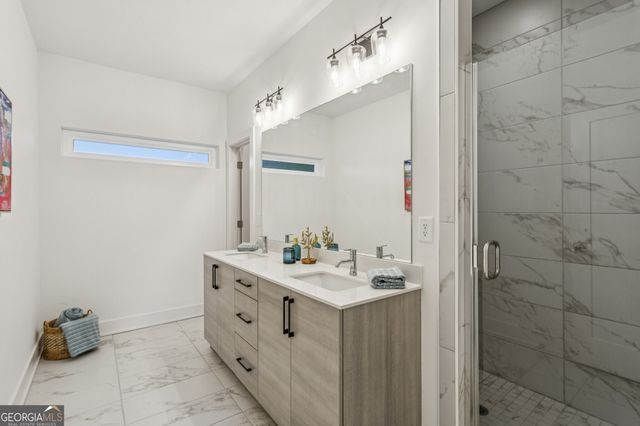 1261 Chelsea Circle NW, Atlanta, GA 30318