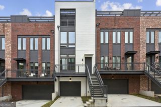 1261 Chelsea Circle NW, Atlanta, GA 30318