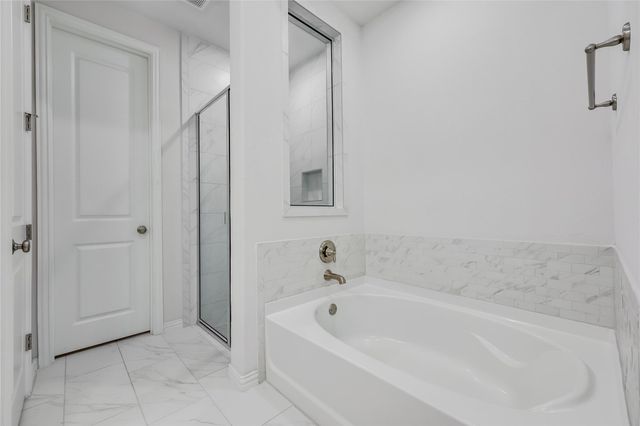 7705 Pace Ravine DR, Lago Vista, TX 78645