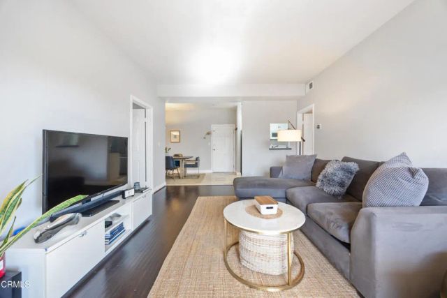 87 S Allen Avenue 205, Pasadena, CA 91106