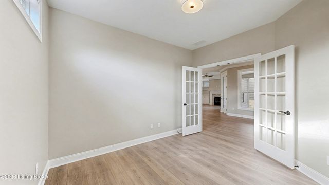 17024 Farrier Dr, Louisville, KY 40245