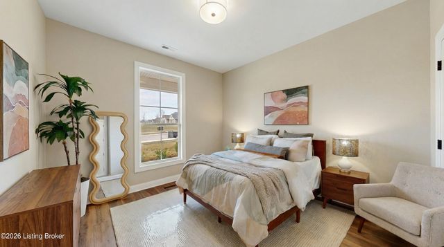 17024 Farrier Dr, Louisville, KY 40245