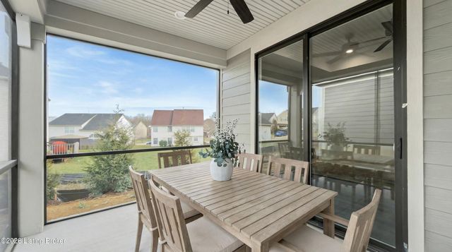 17024 Farrier Dr, Louisville, KY 40245