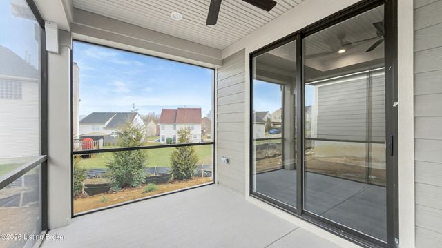 17024 Farrier Dr, Louisville, KY 40245