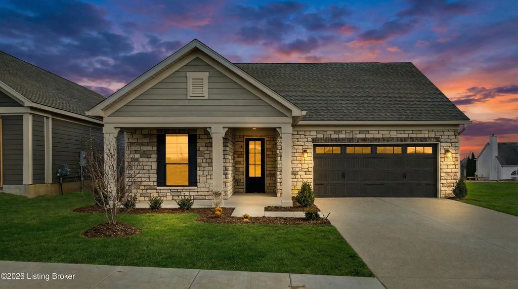 17024 Farrier Dr, Louisville, KY 40245