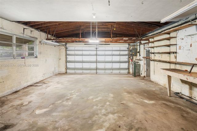 6801 SW 82nd Ave, Miami, FL 33143
