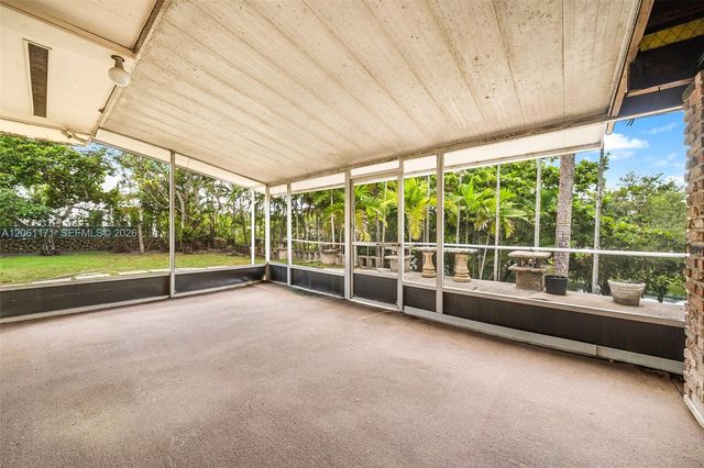 6801 SW 82nd Ave, Miami, FL 33143