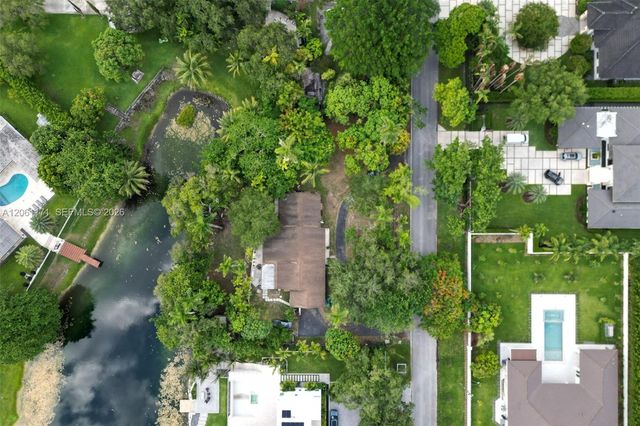 6801 SW 82nd Ave, Miami, FL 33143