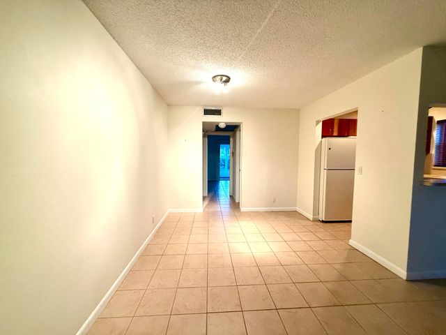 22 Andover A, West Palm Beach, FL 33417