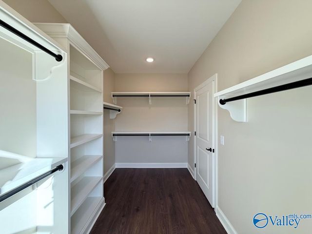 26481 Old Town Drive, Athens, AL 35613