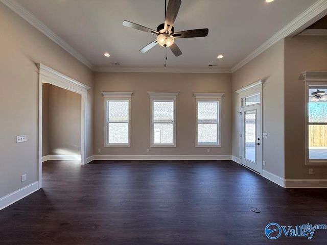 26481 Old Town Drive, Athens, AL 35613