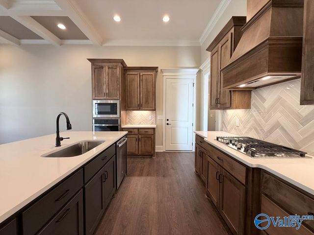 26481 Old Town Drive, Athens, AL 35613