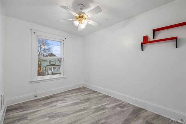 2436 Cleveland Avenue, Niagara Falls, NY 14305