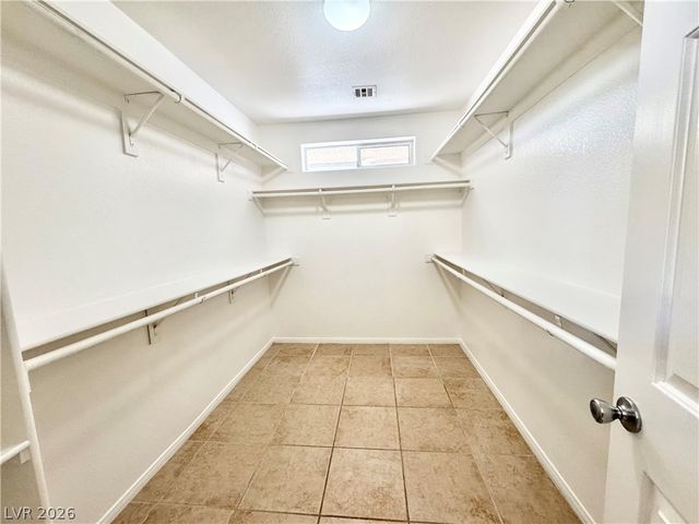 2281 South Zuni Avenue, Pahrump, NV 89048