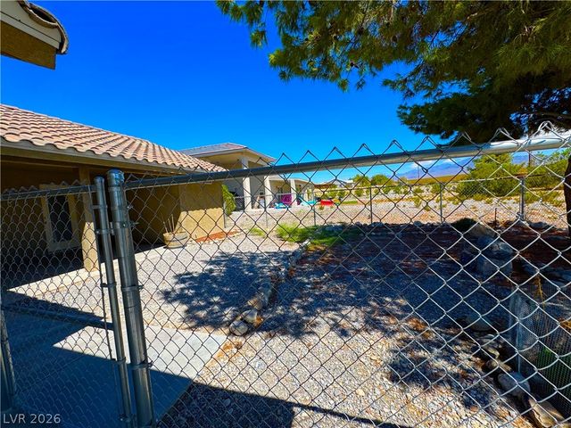 2281 South Zuni Avenue, Pahrump, NV 89048