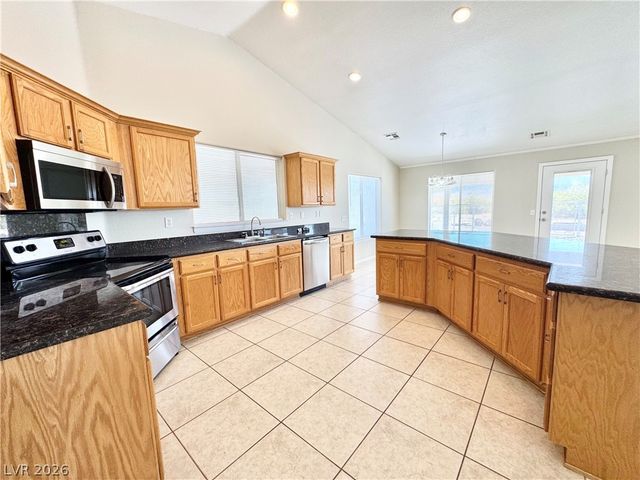 2281 South Zuni Avenue, Pahrump, NV 89048