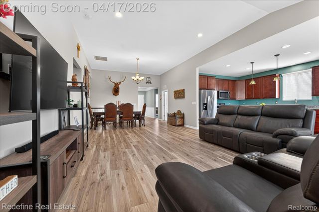 4554 Cranston Road, Canton Charter Township, MI 48188