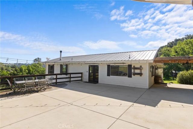 7330 Gage Irving Road, Paso Robles, CA 93446
