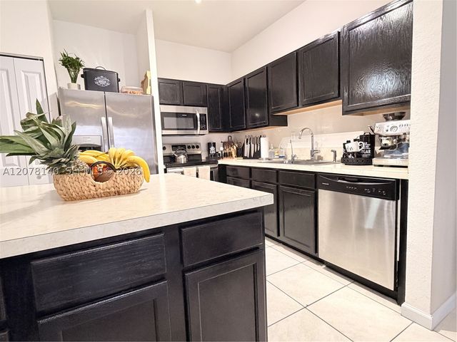 12130 SW 248th Ter 0, Homestead, FL 33032