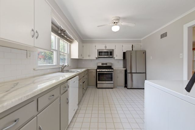 1206 Campbell Street, Joliet, IL 60435